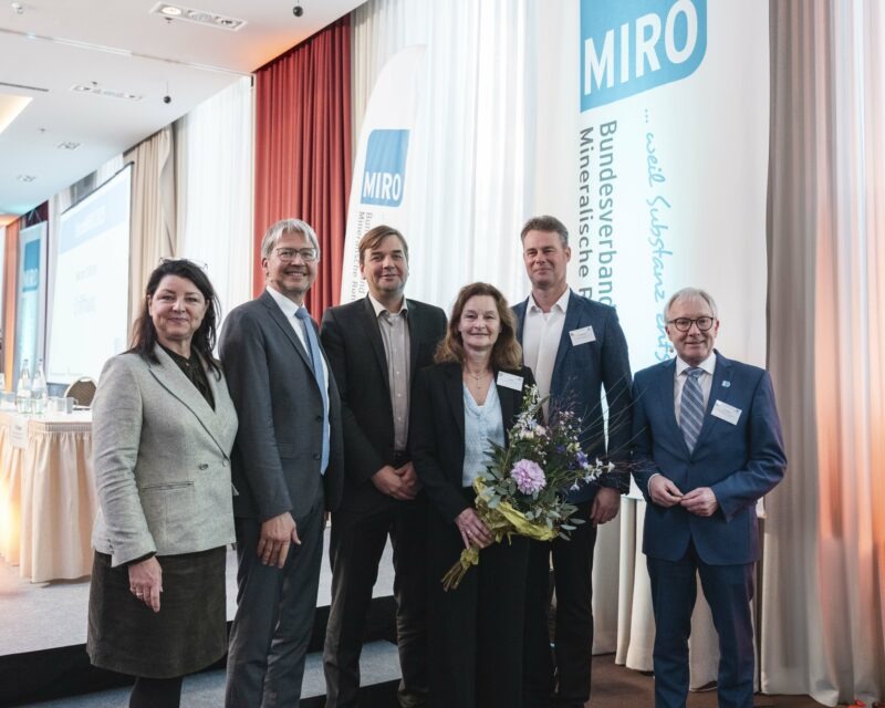 Christian Strunk als MIRO-Präsident wiedergewählt